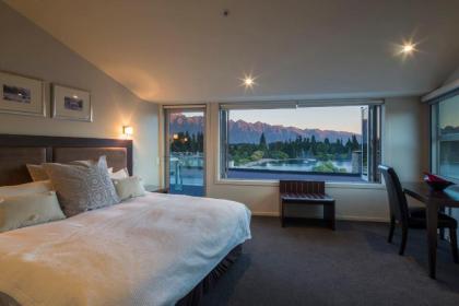 Shotover Penthouse & Spa by Staysouth - image 8
