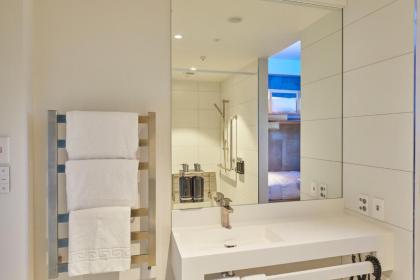 Mi-pad Smart Hotel - image 10