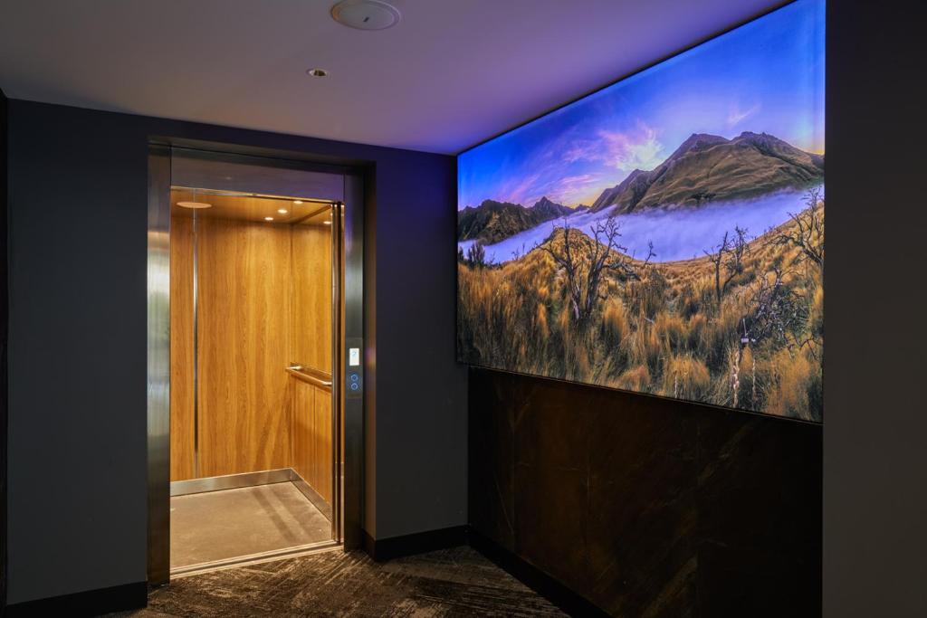 Mi-pad Smart Hotel - image 5