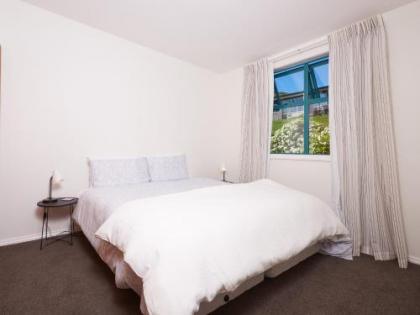 Lake Terrace - Queenstown Holiday Unit - image 14
