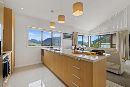 Queenstown Lake Views - Upstairs Apartment - image 11