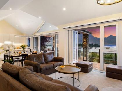 Stonehill Villa 1 by Relaxaway Holiday Homes - image 19