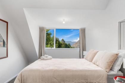 Arawata Lodge - Queenstown Holiday Home - image 9