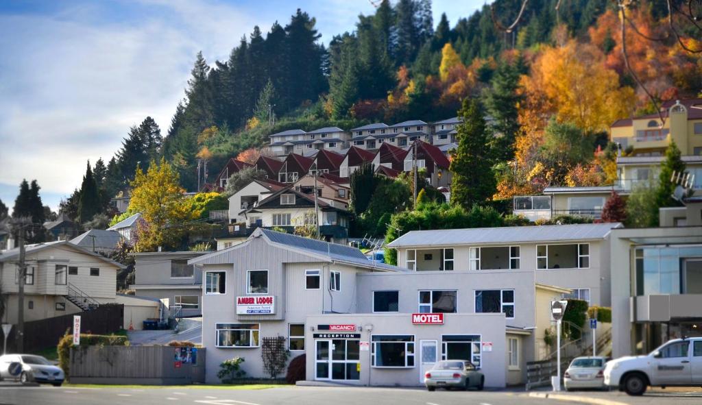 Amber Lodge Motel - main image