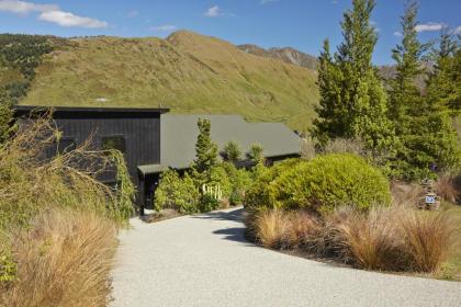 The Alpine Retreat - image 11