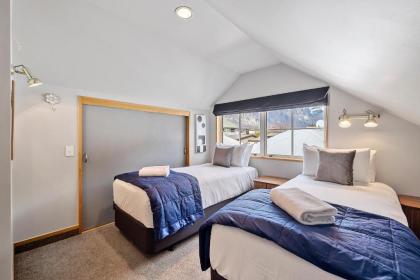 Lakeside Indulgence on Wilmot - image 19