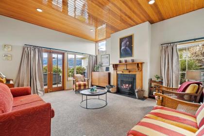 Lakeside Indulgence on Wilmot - image 20