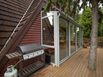 Rest and Relax - Queenstown Holiday Home - image 22
