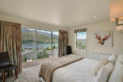 Highview Retreat - Huge holiday home in Queenstown - image 16