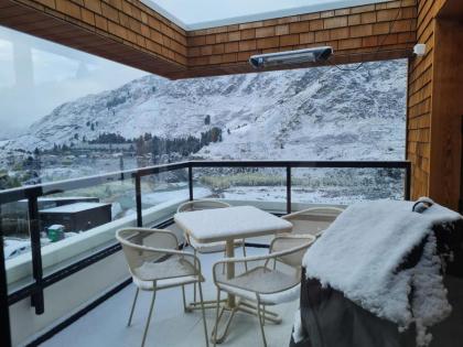 Mountain Views Penthouse - Apartment 22 - image 22