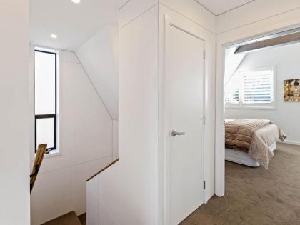 Holly Court Haven - image 22