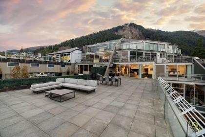 The Essence of Queenstown - image 27