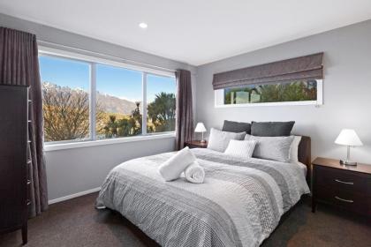 Paradise Peaks - Queenstown Holiday Home - image 14
