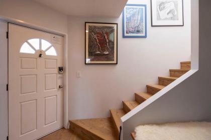 6b Edinburgh - image 12