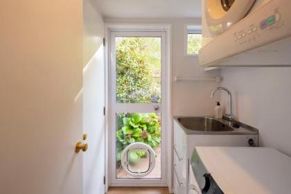 6b Edinburgh - image 13