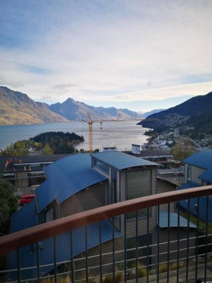 Belfast Retreat - Views and Spa Pool - image 24