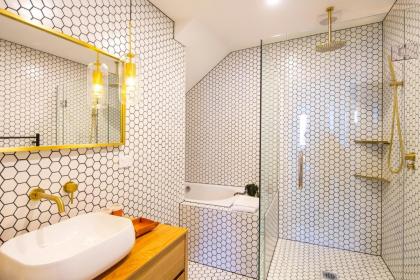 Elite Holiday Homes Queenstown - Belle Vue - image 23