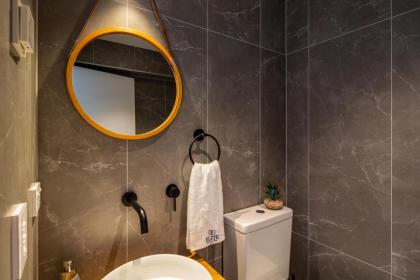 Elite Holiday Homes Queenstown - Blue Water Heights - image 23
