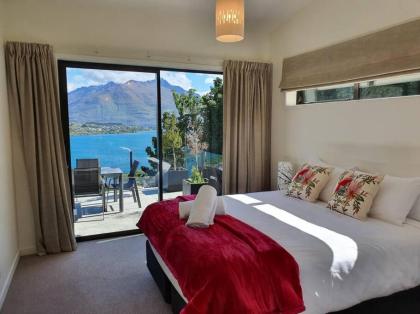 Spectacular Views & Comfort in Queenstown - image 24