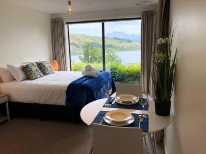 Spectacular Views & Comfort in Queenstown - image 26