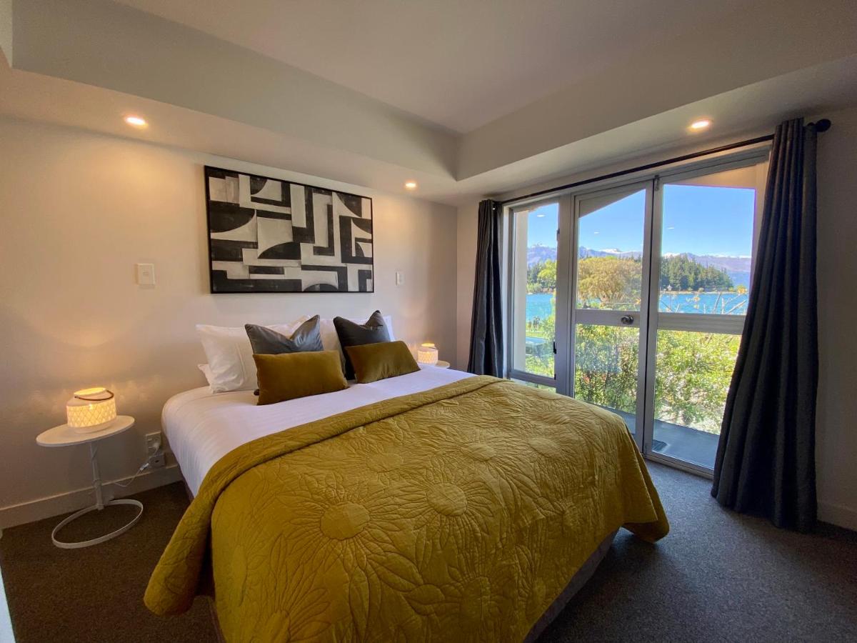 Lakefront Gem Absolute Waterfront - image 7