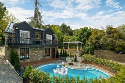 Alpine Cottage - image 23