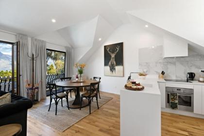 Alpine Cottage - image 29