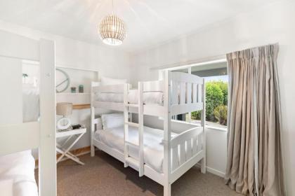 Fernhill Escape Entire Home - image 21