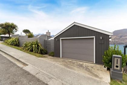Fernhill Escape Entire Home - image 30