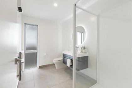 Leisurely on Lomond - Queenstown Holiday Home - image 13