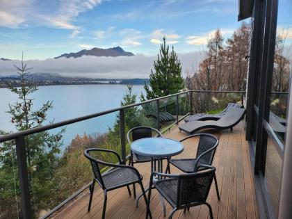 Queenstown Getaway with Stunning Alpine Views - image 20