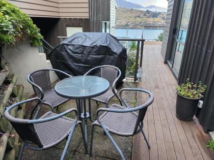 Queenstown Getaway with Stunning Alpine Views - image 21