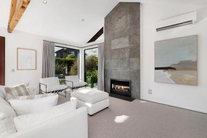 Skye Scape - Jacks Point Retreat - image 22