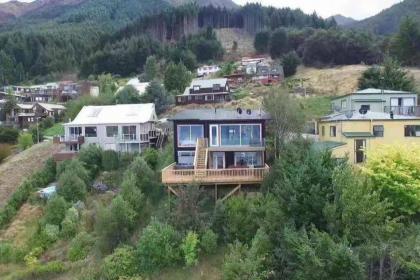 DH-Sagittarius luxury lake views spa house - image 22