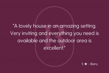 Q1 Luxury Central Apartment - image 23