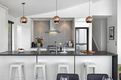 Vanda Heights - image 23