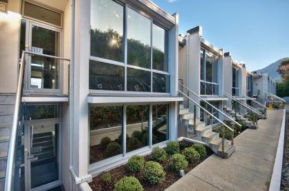 Pure Retreat Lake View - image 21