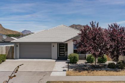 Southern Lakes Escape - Queenstown Holiday home - image 22