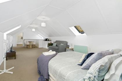 At home on Atley - image 24
